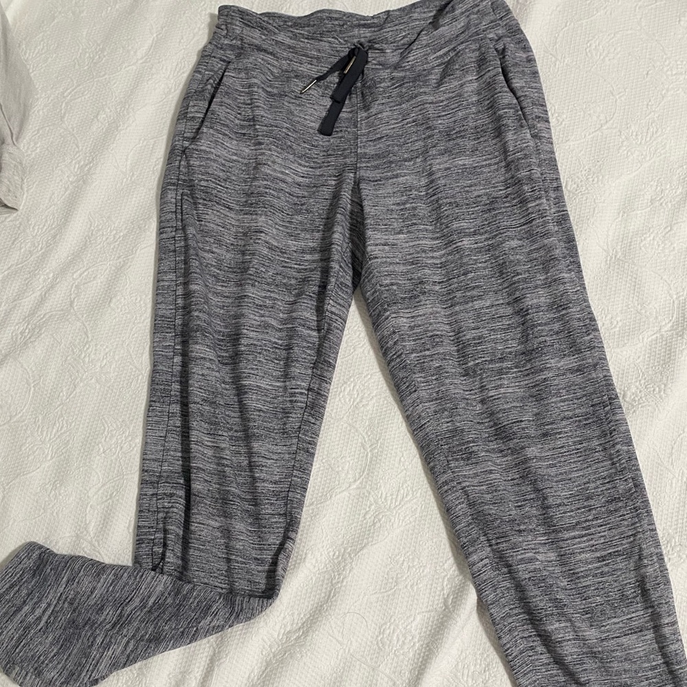 Lululemon Ready to Rulu jogger